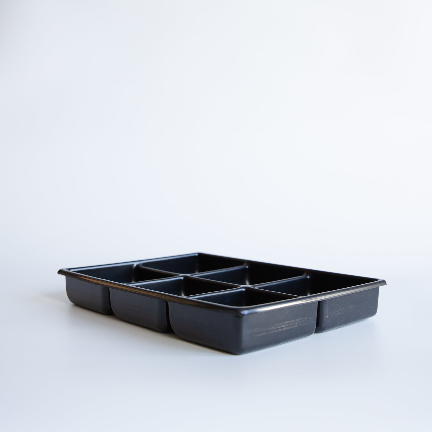 Divisional Tray